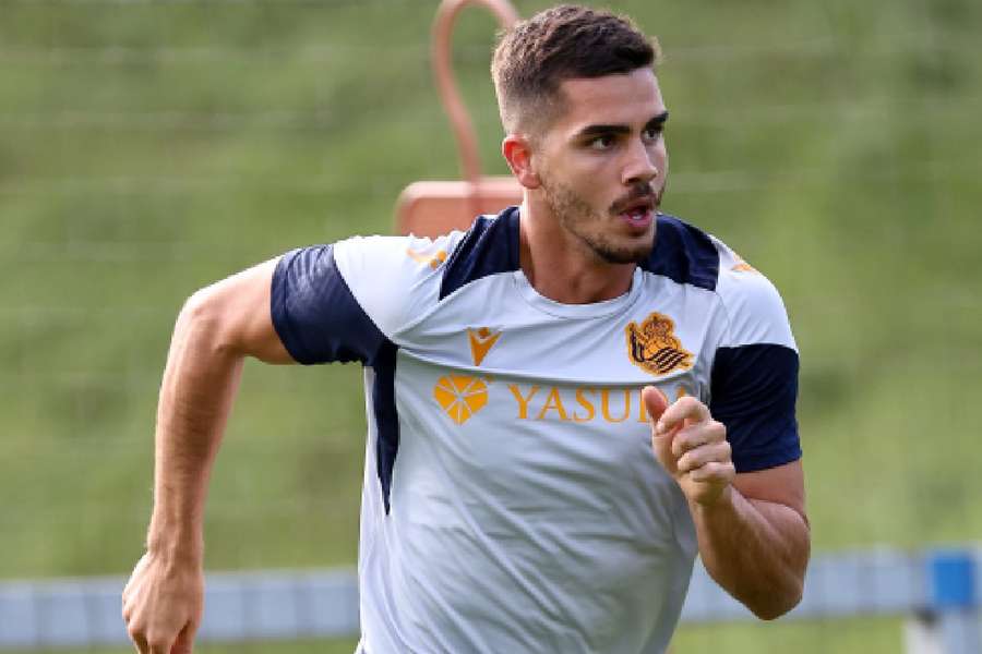 André Silva se vuelve a lesionar y es baja para el partido de la Real Sociedad contra el Mallorca | Flashscore.es