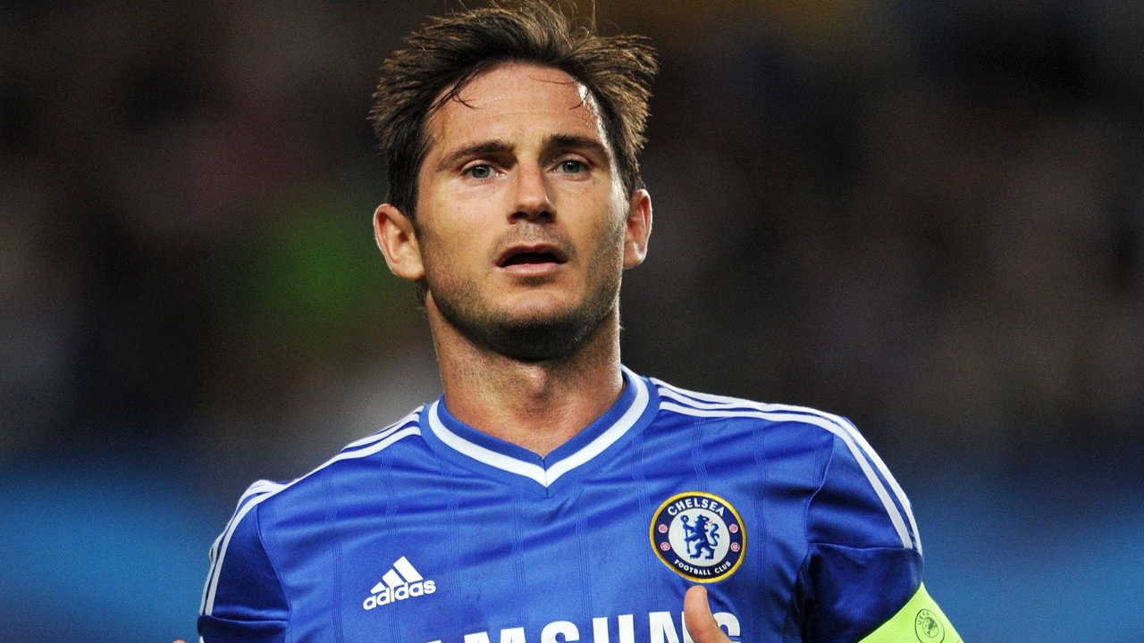 Frank Lampard: Tình yêu mang màu Xanh thẳm | ELLE Man Việt Nam