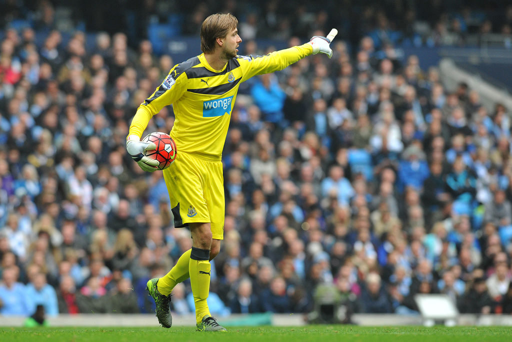 21: Pha ra quân đáng kinh ngạc của Tim Krul trước Spurs đã mang về chiến thắng ngoạn mục cho Newcastle