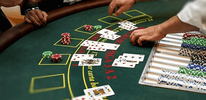 Poker tiếng anh là gì?