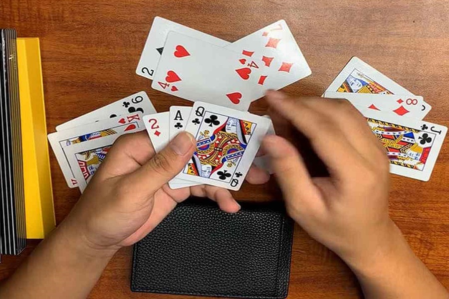 Cách chơi game đánh bài Liêng – Luật chơi đánh bài cào Liêng đúng nhất