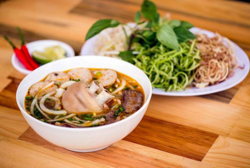 Địa chỉ 10 quán bún bò Huế ngon và đông khách nhất ở Đà Lạt