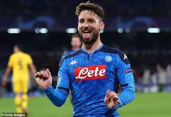 Mertens 'interested in move to London' as Chelsea remain keen on Napoli forward| All Football