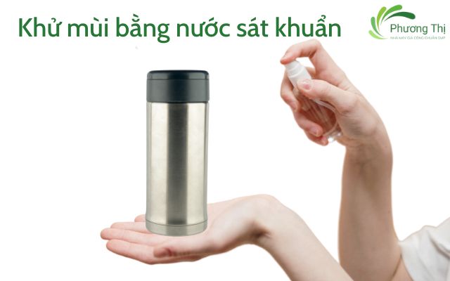 Khử mùi bằng nước sát khuẩn