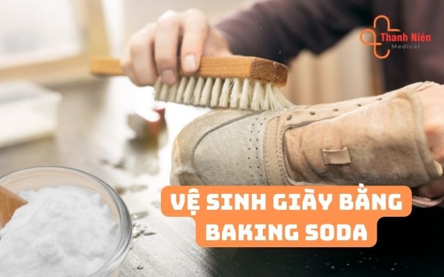 Vệ sinh giày bằng baking soda