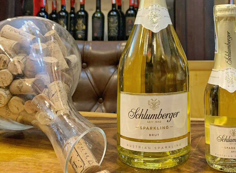 Rượu vang Schlumberger Gold Secco