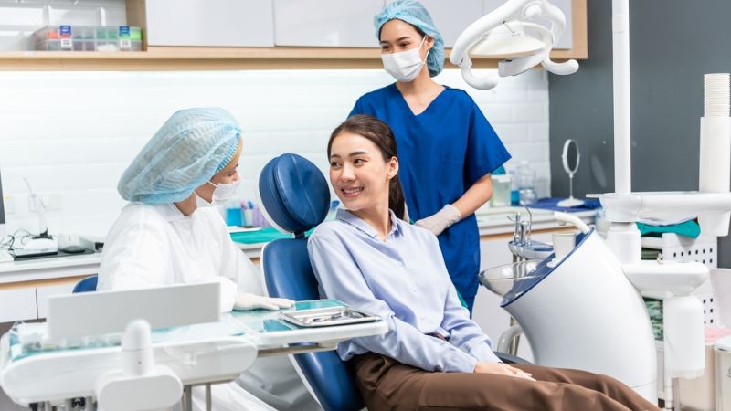 Đến nha khoa khám răng theo định kỳ