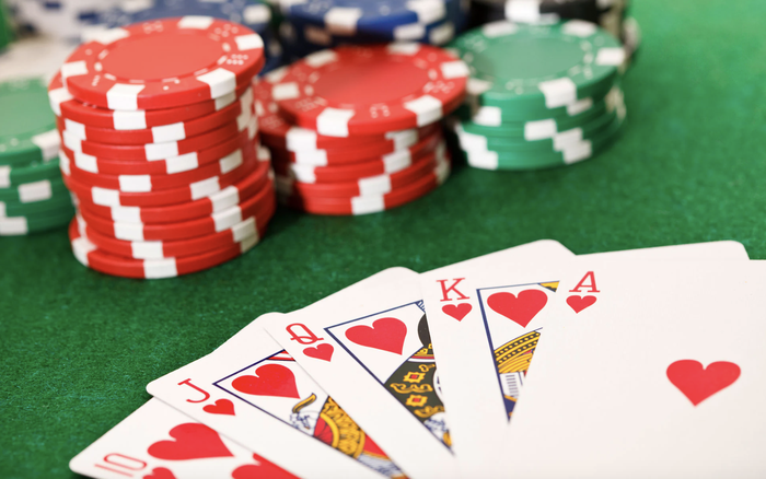 Hướng Dẫn Luật Chơi Stud Poker Chi Tiết Cho Người Mới Chơi