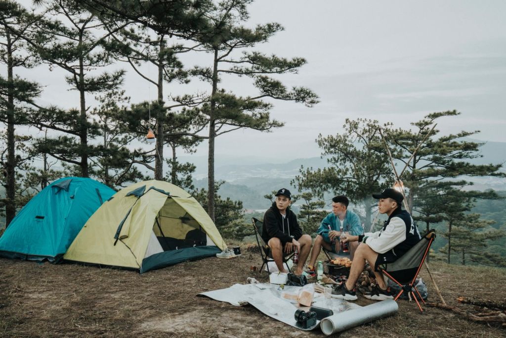 Tất tần tật kinh nghiệm cắm trại qua đêm trên đồi ở Đà Lạt