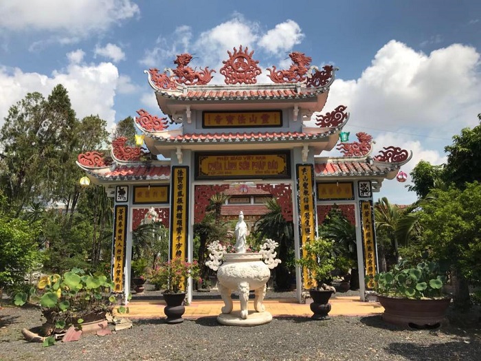 Chùa Linh Sơn - Khám phá ngôi cổ tự danh tiếng ở Nha Trang